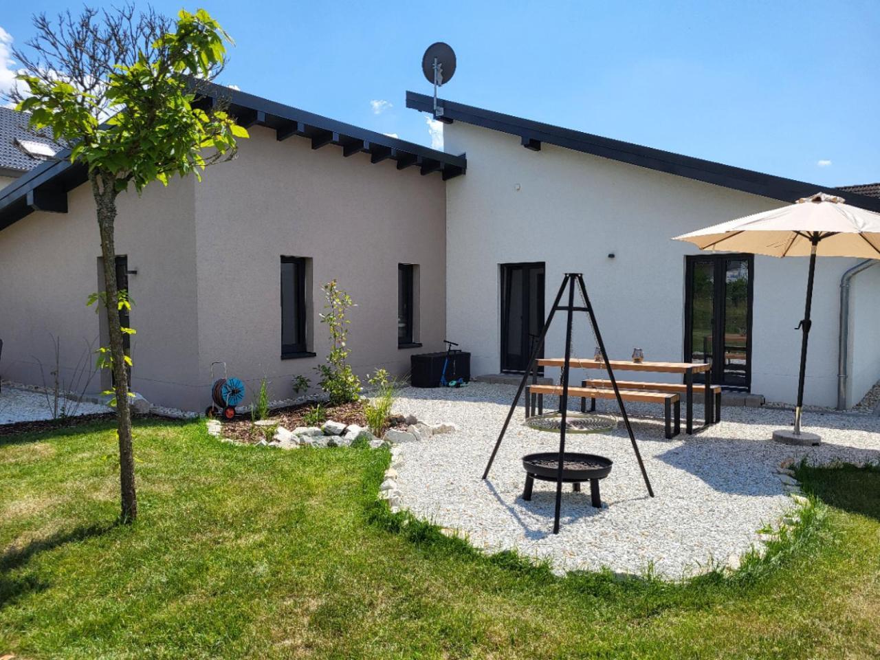 Ferienhaus Kleine Auszeit Idar-Oberstein Exterior photo